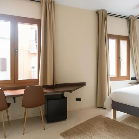 Apartahotel Nara Private